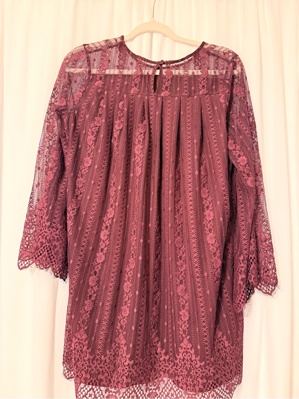Women's Lace Tunic Top - Mauve